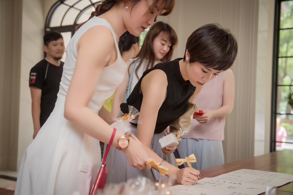 [ 翡麗詩婚攝 ] Francis & Sylvia 翡麗詩莊園婚攝@台北婚禮紀錄 - 婚攝, 婚攝勇年, 婚攝Yunis, 自助婚紗, 婚紗攝影, 婚攝推薦, 婚紗攝影推薦, 孕婦寫真, 孕婦寫真推薦, 台北孕婦寫真, 宜蘭孕婦寫真, 台中孕婦寫真, 高雄孕婦寫真,台北自助婚紗, 宜蘭自助婚紗, 台中自助婚紗, 高雄自助, 海外自助婚紗, 婚攝勇年, 台北婚攝, 孕婦寫真, 孕婦照, 台中婚禮紀錄, 婚禮攝影, 婚禮紀錄, 藝人婚禮, 自助婚紗, 婚紗攝影, 婚禮攝影推薦, 自助婚紗, 新生兒寫真, 海外婚禮攝影, 海島婚禮攝影, 峇里島婚攝, 風雲20攝影師, 寒舍艾美婚禮攝影, 東方文華婚禮攝影, 君悅酒店婚禮攝影, 萬豪酒店婚禮攝影, ISPWP & WPPI, 國際婚禮, 台北婚攝, 台中婚攝, 高雄婚攝, 婚攝推薦, 自助婚紗, 自主婚紗, 新生兒寫真, 孕婦寫真, 孕婦照, 孕婦, 寫真, 台中婚攝, 藝人婚禮紀錄, 藝人婚攝, 婚禮攝影, 台北婚禮紀錄, 藝人婚禮攝影, 自助婚紗, 婚紗攝影, 婚禮攝影推薦, 孕婦寫真, 自助婚紗, 新生兒寫真, 海外婚禮攝影, 海島婚禮, 峇里島婚攝, 寒舍艾美婚攝, 東方文華婚攝, 君悅酒店婚攝,  萬豪酒店婚攝, 君品酒店婚攝, 世貿三三婚攝, 翡麗詩莊園婚攝, 翰品婚攝, 顏氏牧場婚攝, 晶華酒店婚攝, 林酒店婚攝, 君品婚攝, 君悅婚攝, 翡麗詩婚禮攝影, 翡麗詩婚禮攝影, 文華東方婚攝,全家福 ,全家福照, 全家福攝影,全家福寫真, 親子寫真,性別揭曉派對, 性別派對, gender reveal, gender reveal party, baby shower