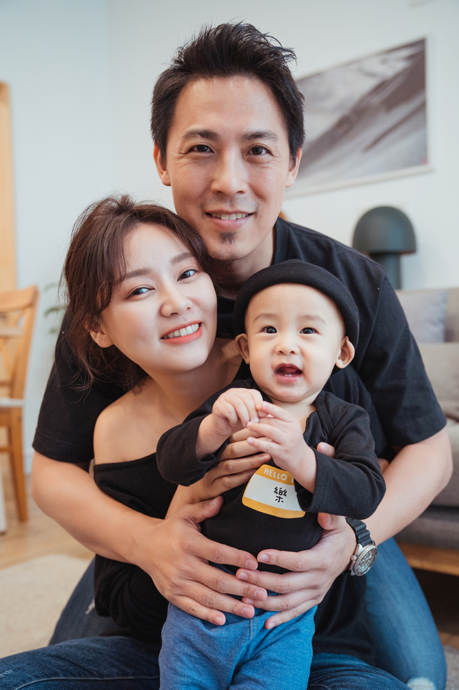 [全家福寫真]  jessica 全家福寫真攝影 - 婚攝, 婚攝勇年, 婚攝Yunis, 自助婚紗, 婚紗攝影, 婚攝推薦, 婚紗攝影推薦, 孕婦寫真, 孕婦寫真推薦, 台北孕婦寫真, 宜蘭孕婦寫真, 台中孕婦寫真, 高雄孕婦寫真,台北自助婚紗, 宜蘭自助婚紗, 台中自助婚紗, 高雄自助, 海外自助婚紗, 婚攝勇年, 台北婚攝, 孕婦寫真, 孕婦照, 台中婚禮紀錄, 婚禮攝影, 婚禮紀錄, 藝人婚禮, 自助婚紗, 婚紗攝影, 婚禮攝影推薦, 自助婚紗, 新生兒寫真, 海外婚禮攝影, 海島婚禮攝影, 峇里島婚攝, 風雲20攝影師, 寒舍艾美婚禮攝影, 東方文華婚禮攝影, 君悅酒店婚禮攝影, 萬豪酒店婚禮攝影, ISPWP & WPPI, 國際婚禮, 台北婚攝, 台中婚攝, 高雄婚攝, 婚攝推薦, 自助婚紗, 自主婚紗, 新生兒寫真, 孕婦寫真, 孕婦照, 孕婦, 寫真, 台中婚攝, 藝人婚禮紀錄, 藝人婚攝, 婚禮攝影, 台北婚禮紀錄, 藝人婚禮攝影, 自助婚紗, 婚紗攝影, 婚禮攝影推薦, 孕婦寫真, 自助婚紗, 新生兒寫真, 海外婚禮攝影, 海島婚禮, 峇里島婚攝, 寒舍艾美婚攝, 東方文華婚攝, 君悅酒店婚攝,  萬豪酒店婚攝, 君品酒店婚攝, 世貿三三婚攝, 翡麗詩莊園婚攝, 翰品婚攝, 顏氏牧場婚攝, 晶華酒店婚攝, 林酒店婚攝, 君品婚攝, 君悅婚攝, 翡麗詩婚禮攝影, 翡麗詩婚禮攝影, 文華東方婚攝,全家福 ,全家福照, 全家福攝影,全家福寫真, 親子寫真,性別揭曉派對, 性別派對, gender reveal, gender reveal party, baby shower