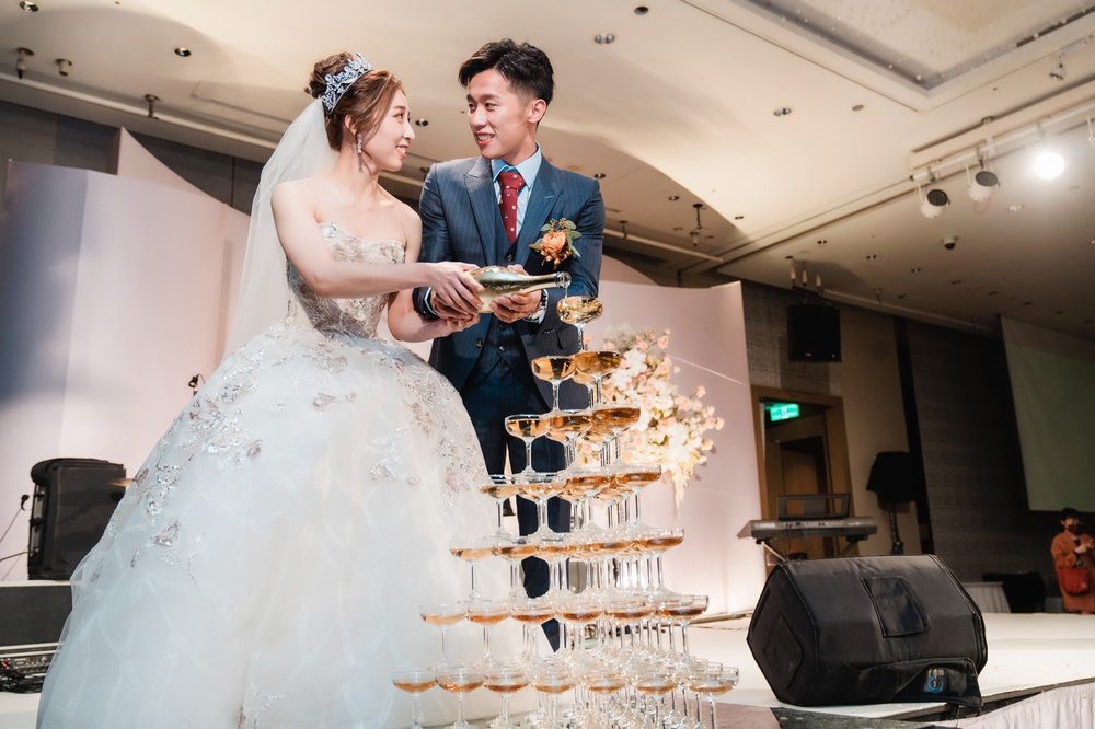 [ 婚攝 ] 李智凱 & 吳亞芸 婚禮紀錄 寒舍艾美 婚禮攝影 - 婚攝, 婚攝勇年, 婚攝Yunis, 自助婚紗, 婚紗攝影, 婚攝推薦, 婚紗攝影推薦, 孕婦寫真, 孕婦寫真推薦, 台北孕婦寫真, 宜蘭孕婦寫真, 台中孕婦寫真, 高雄孕婦寫真,台北自助婚紗, 宜蘭自助婚紗, 台中自助婚紗, 高雄自助, 海外自助婚紗, 婚攝勇年, 台北婚攝, 孕婦寫真, 孕婦照, 台中婚禮紀錄, 婚禮攝影, 婚禮紀錄, 藝人婚禮, 自助婚紗, 婚紗攝影, 婚禮攝影推薦, 自助婚紗, 新生兒寫真, 海外婚禮攝影, 海島婚禮攝影, 峇里島婚攝, 風雲20攝影師, 寒舍艾美婚禮攝影, 東方文華婚禮攝影, 君悅酒店婚禮攝影, 萬豪酒店婚禮攝影, ISPWP & WPPI, 國際婚禮, 台北婚攝, 台中婚攝, 高雄婚攝, 婚攝推薦, 自助婚紗, 自主婚紗, 新生兒寫真, 孕婦寫真, 孕婦照, 孕婦, 寫真, 台中婚攝, 藝人婚禮紀錄, 藝人婚攝, 婚禮攝影, 台北婚禮紀錄, 藝人婚禮攝影, 自助婚紗, 婚紗攝影, 婚禮攝影推薦, 孕婦寫真, 自助婚紗, 新生兒寫真, 海外婚禮攝影, 海島婚禮, 峇里島婚攝, 寒舍艾美婚攝, 東方文華婚攝, 君悅酒店婚攝,  萬豪酒店婚攝, 君品酒店婚攝, 世貿三三婚攝, 翡麗詩莊園婚攝, 翰品婚攝, 顏氏牧場婚攝, 晶華酒店婚攝, 林酒店婚攝, 君品婚攝, 君悅婚攝, 翡麗詩婚禮攝影, 翡麗詩婚禮攝影, 文華東方婚攝,全家福 ,全家福照, 全家福攝影,全家福寫真, 親子寫真,性別揭曉派對, 性別派對, gender reveal, gender reveal party, baby shower